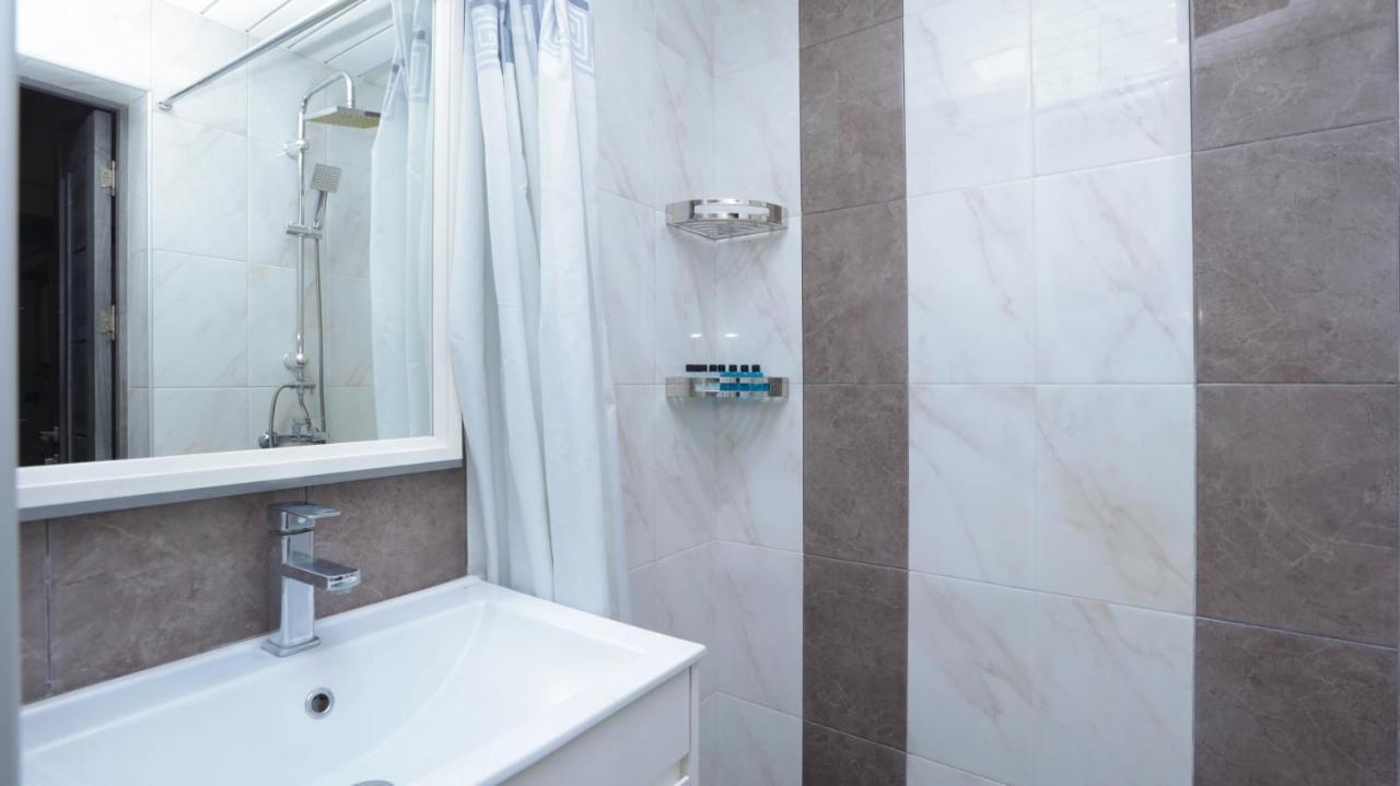 Stay Inn Apartments On Amiryan 15 Erivan Exterior foto